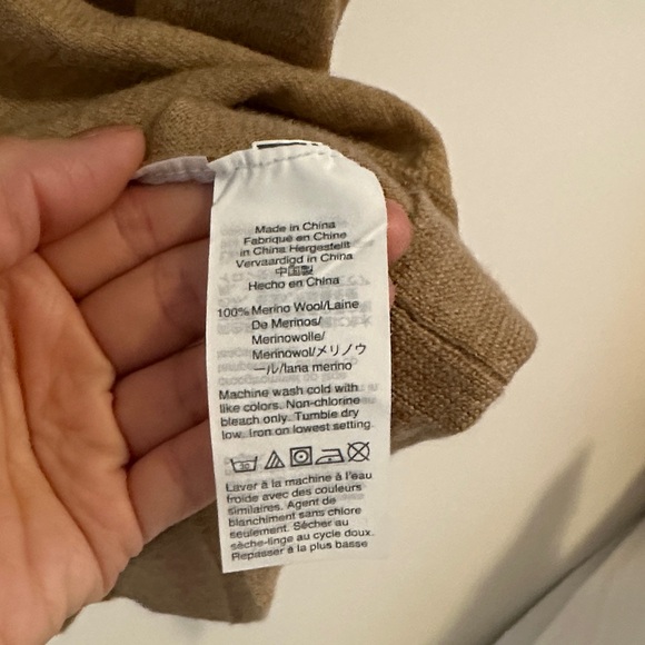 J. Crew 100% Merino Wool Camel Crew Neck Sweater - Picture 2 of 3